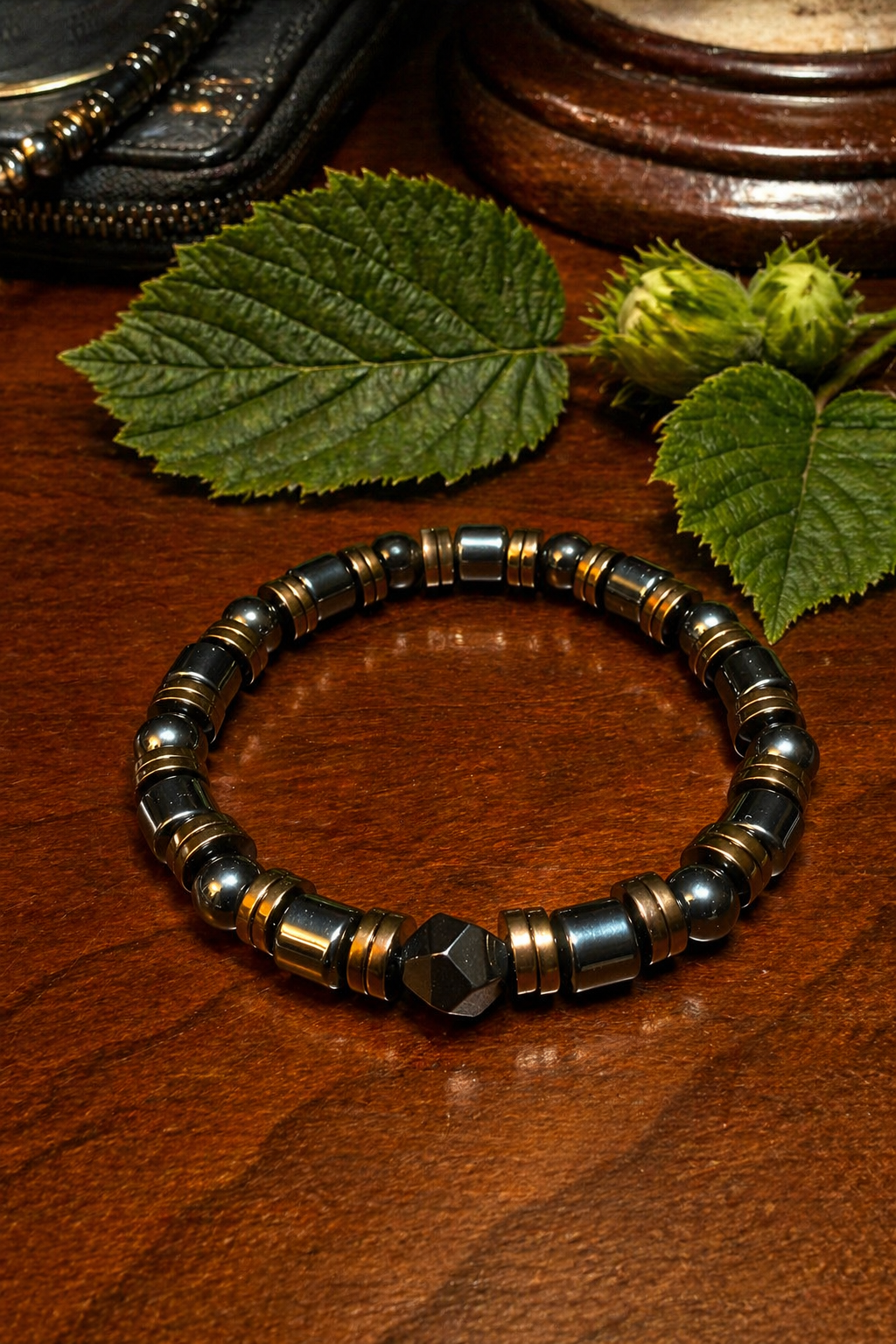 Luxury Black & Metallic Beaded Bracelet 19cm – Men’s Stretch Bracelet – Any Size Available
