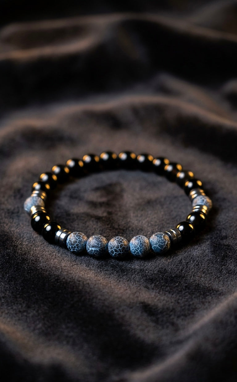 Blue Crackle Agate & Black Onyx Bracelet – 19 cm