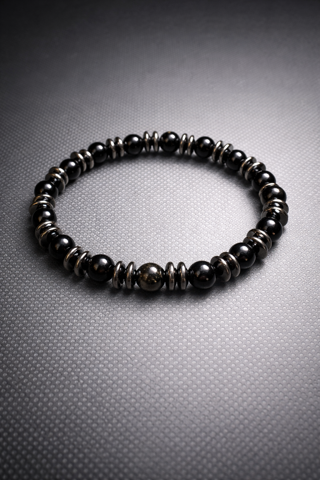 Black Onyx & Hematite Bracelet – 19 cm | Minimal Men’s Beaded Bracelet