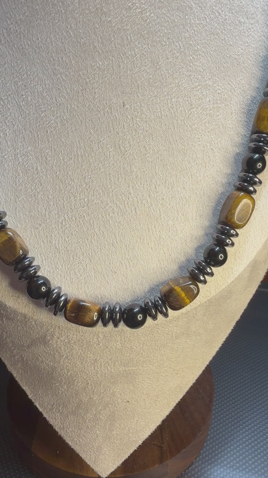Handmade Tiger Eye Choker Necklace – Masculine Natural Stone Jewelry